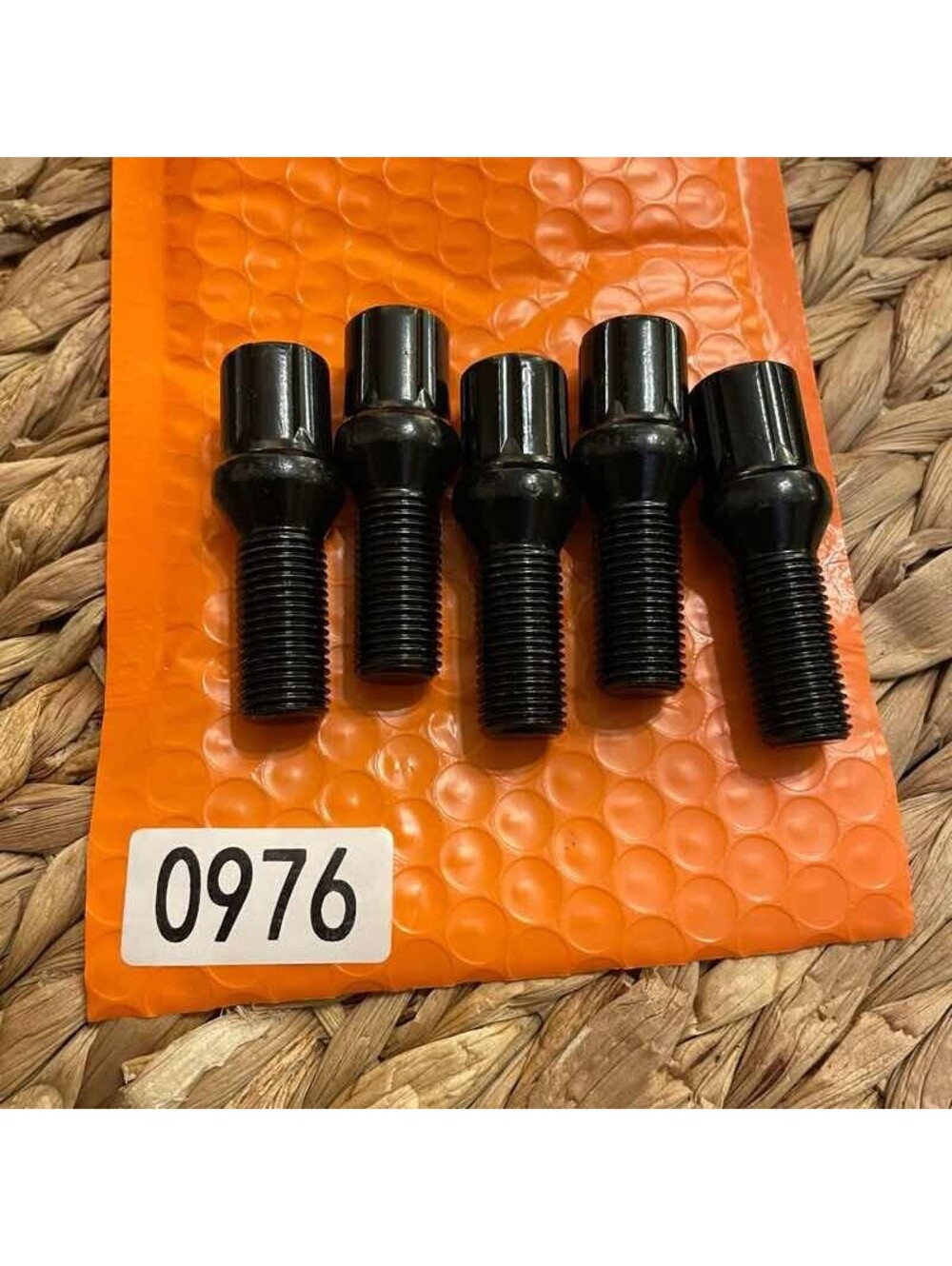 ✅ 5 Black Spline Wheel Lug Bolts Mercedes-Benz #️⃣0976